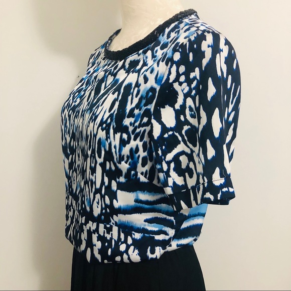 NWT FEMME printed pattern Blue Top S - Picture 4 of 5